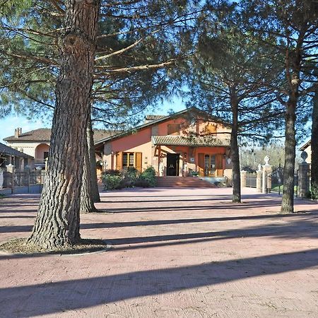Villa Agriturismo Corte Montini Santa Giuletta Exterior foto